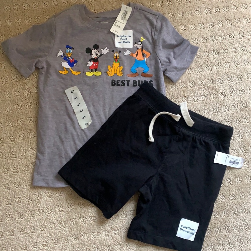 Toddler Boys Disney Outfit TShirt & Shorts w/tags